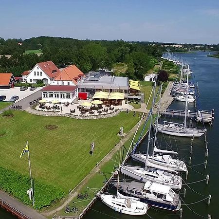 Faehrhaus Missunde Hotel Brodersby-Goltoft Екстериор снимка